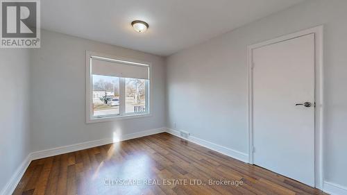 39 Woodward Ave, Brampton, ON - Indoor Photo Showing Other Room