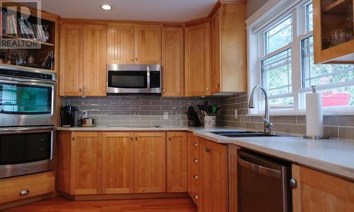 75 East Valley Road, Corner Brook, NL - Indoor Photo Showing Kitchen
