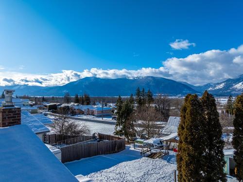 229 9Th Avenue S, Creston, BC - Outdoor With View