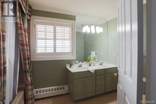 234 Bedell Avenue, Saint John, NB - Indoor Photo Showing Bathroom