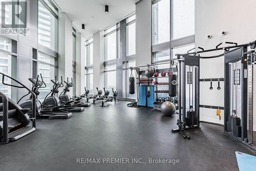 #1703 -1000 Portage Pkwy, Vaughan, ON - Indoor Photo Showing Gym Room