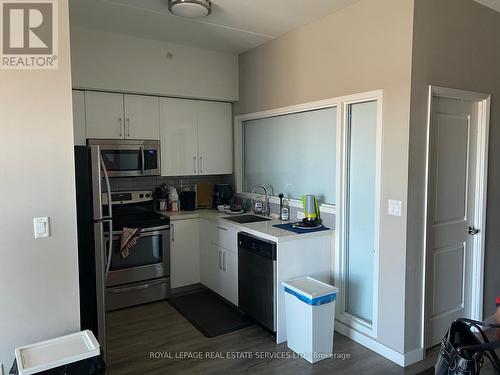 #622 -1291 Gordon St, Guelph, ON - Indoor Photo Showing Kitchen