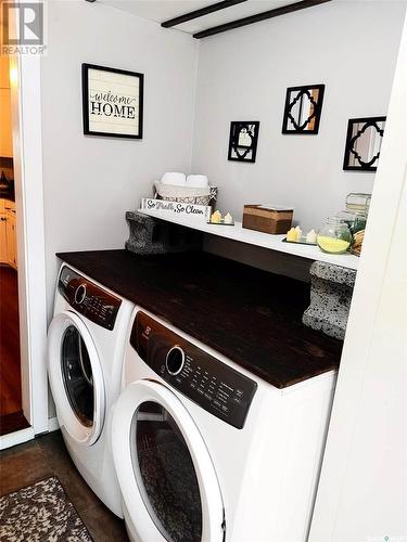 7 Joseph Street, Dubuc, SK - Indoor Photo Showing Laundry Room