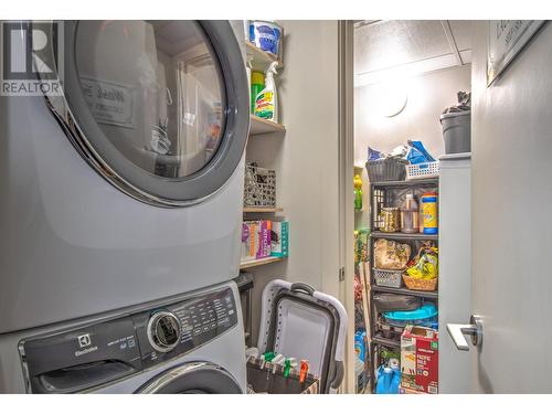 7343 Okanagan Landing Road Unit# 2107, Vernon, BC - Indoor Photo Showing Laundry Room