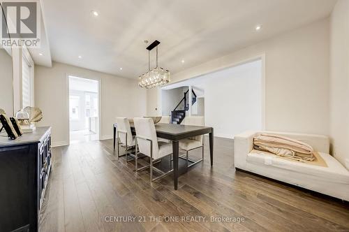 444 Seaview Hts, East Gwillimbury, ON - Indoor Photo Showing Dining Room