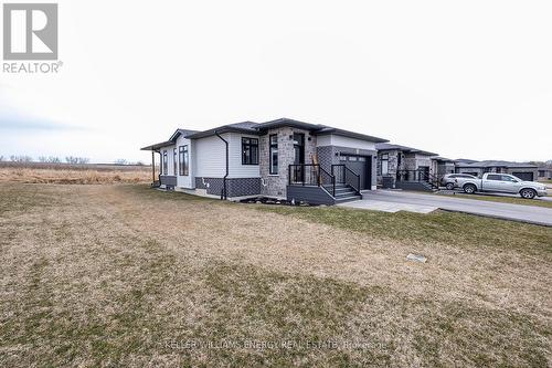 60 Streamside Dr, Cramahe, ON - Outdoor