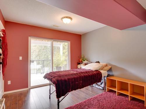 4547 Wellington Ave, Port Alberni, BC - Indoor Photo Showing Bedroom