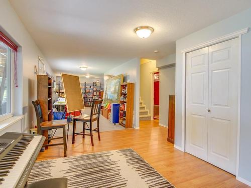 4547 Wellington Ave, Port Alberni, BC - Indoor Photo Showing Other Room
