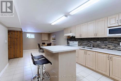 25 Honeybourne Cres, Markham, ON - Indoor Photo Showing Kitchen With Double Sink