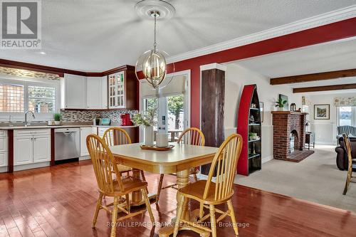 413 Gifford Dr, Smith-Ennismore-Lakefield, ON - Indoor Photo Showing Dining Room