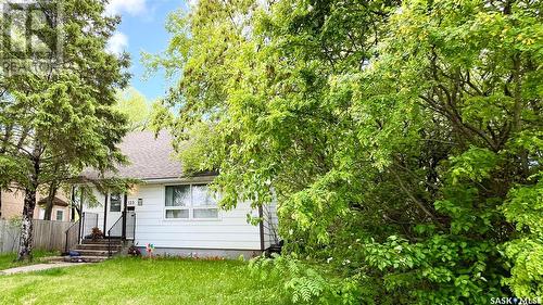 123 24Th Street E, Prince Albert, SK - Outdoor