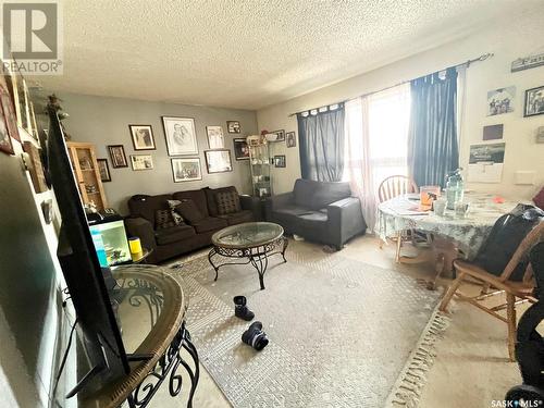 123 24Th Street E, Prince Albert, SK - Indoor Photo Showing Living Room