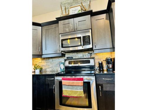 139 Wattsville Road, Cranbrook, BC - Indoor Photo Showing Kitchen