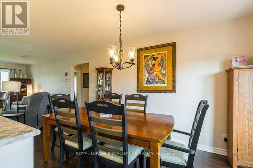 183 Elmwood Blvd, Greater Napanee, ON - Indoor Photo Showing Dining Room