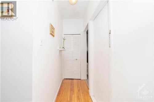 Unit 2 - 48 Delaware Avenue, Ottawa, ON - Indoor Photo Showing Other Room