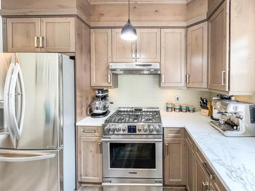 2941 Westview Road, Cranbrook, BC - Indoor Photo Showing Kitchen With Stainless Steel Kitchen