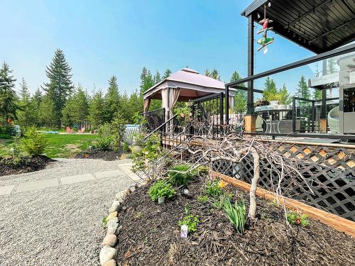 2941 Westview Road, Cranbrook, BC - Outdoor With Deck Patio Veranda