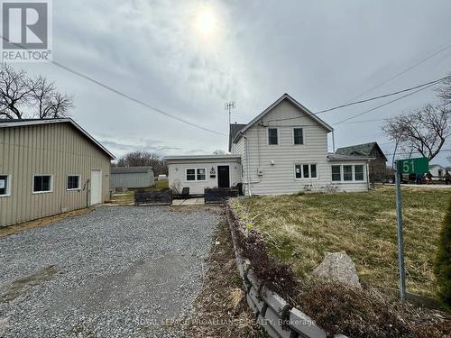 51 Reddick St, Prince Edward County, ON - Outdoor