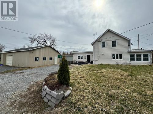 51 Reddick St, Prince Edward County, ON - Outdoor