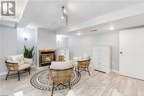 19 Lindbergh Dr, Fort Erie, ON - Indoor With Fireplace