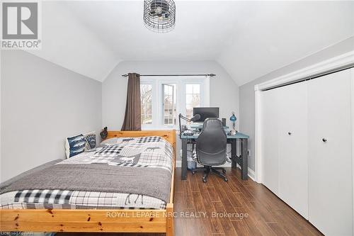 171 Geneva Street, St. Catharines, ON - Indoor Photo Showing Bedroom