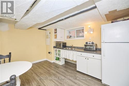 171 Geneva Street, St. Catharines, ON - Indoor Photo Showing Kitchen With Double Sink