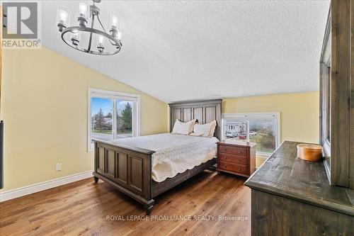 2632 County Road 5, Prince Edward County, ON - Indoor Photo Showing Bedroom