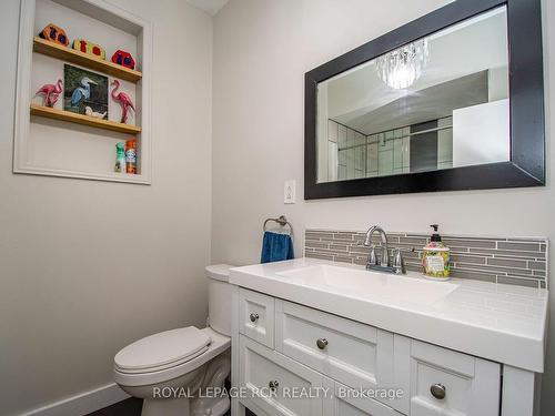 7 Normwood Cres, Kawartha Lakes, ON - Indoor Photo Showing Bathroom