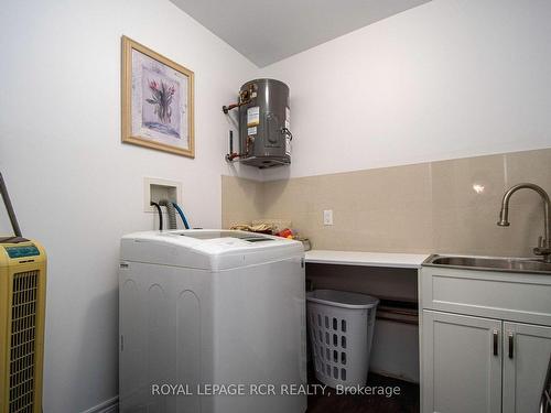 7 Normwood Cres, Kawartha Lakes, ON - Indoor Photo Showing Laundry Room