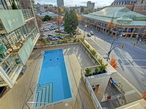605-707 Courtney St, Victoria, BC - Outdoor With In Ground Pool With View