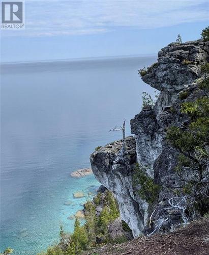 Lions' Head escarpment - Lion's Head - 23 Gard Street, Northern Bruce Peninsula, ON - Outdoor With Body Of Water With View