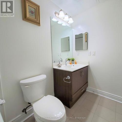 701 - 38 Cedarland Drive, Markham, ON - Indoor Photo Showing Bathroom