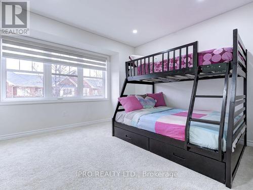 130 Swindale Drive, Milton, ON - Indoor Photo Showing Bedroom