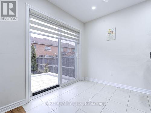 130 Swindale Drive, Milton, ON - Indoor Photo Showing Other Room