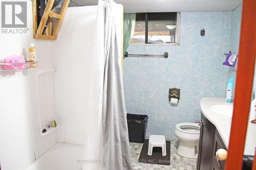 759 Grey Cres, Thunder Bay, ON - Indoor Photo Showing Bathroom