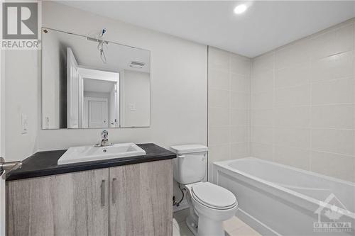 764 Petanque Crescent, Orleans, ON - Indoor Photo Showing Bathroom