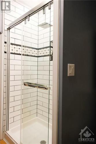 35 Division Street N, Arnprior, ON - Indoor Photo Showing Bathroom