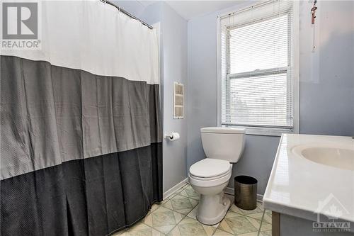 5258 Murphy Road, Calabogie, ON - Indoor Photo Showing Bathroom