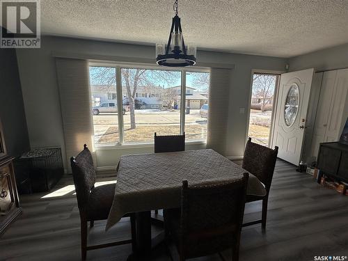 605 Brimacombe Drive, Weyburn, SK - Indoor Photo Showing Dining Room