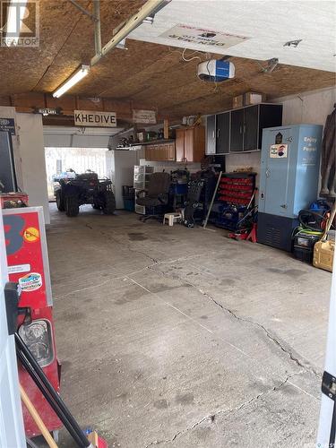 605 Brimacombe Drive, Weyburn, SK - Indoor Photo Showing Garage