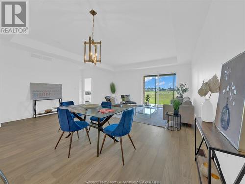 210 Mclellan Ave, Amherstburg, ON - Indoor Photo Showing Dining Room