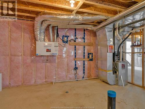 210 Mclellan Ave, Amherstburg, ON - Indoor Photo Showing Basement