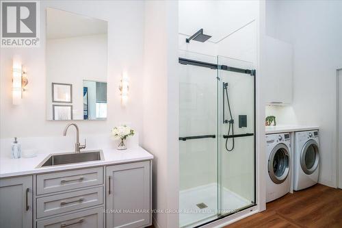 500 Mapleview Dr E, Innisfil, ON - Indoor Photo Showing Laundry Room