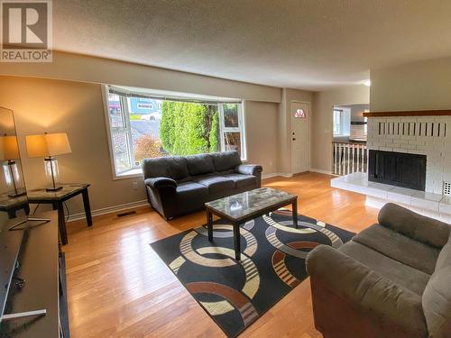 169 Crestview Drive, Prince Rupert, BC - Indoor Photo Showing Living Room