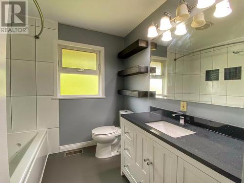 169 Crestview Drive, Prince Rupert, BC - Indoor Photo Showing Bathroom