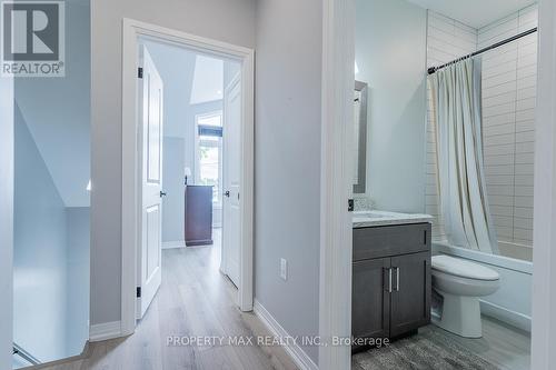 170 Mary Street, Belleville, ON - Indoor Photo Showing Bathroom