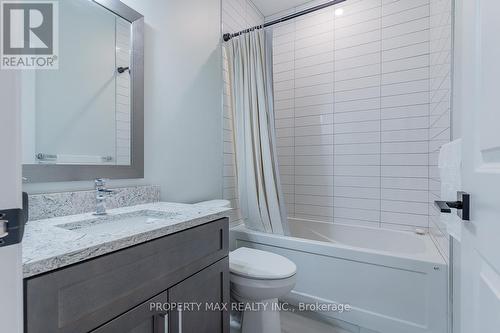 170 Mary Street, Belleville, ON - Indoor Photo Showing Bathroom