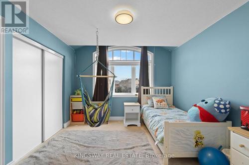 20 Lands Crt, Cambridge, ON - Indoor Photo Showing Bedroom