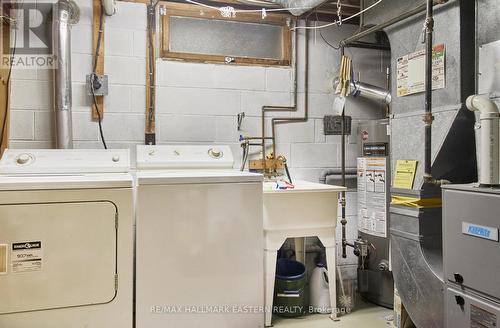 1632 Cherryhill Road, Peterborough, ON - Indoor Photo Showing Laundry Room