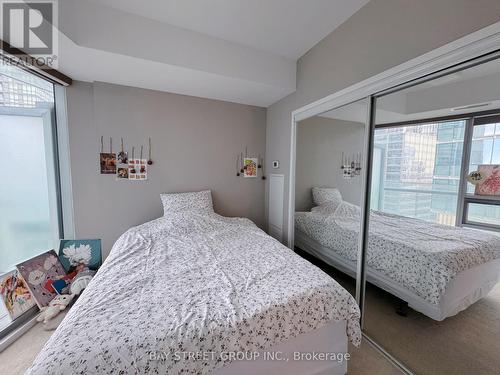 3110 - 14 York Street, Toronto, ON - Indoor Photo Showing Bedroom